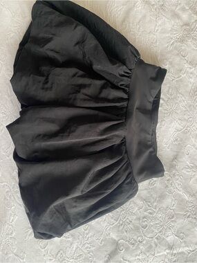 Black Waist Bubble Skirt